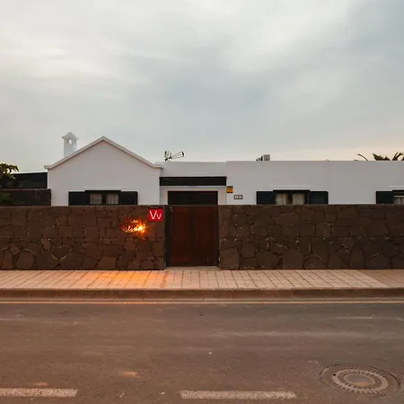 Casa Melián Vila *